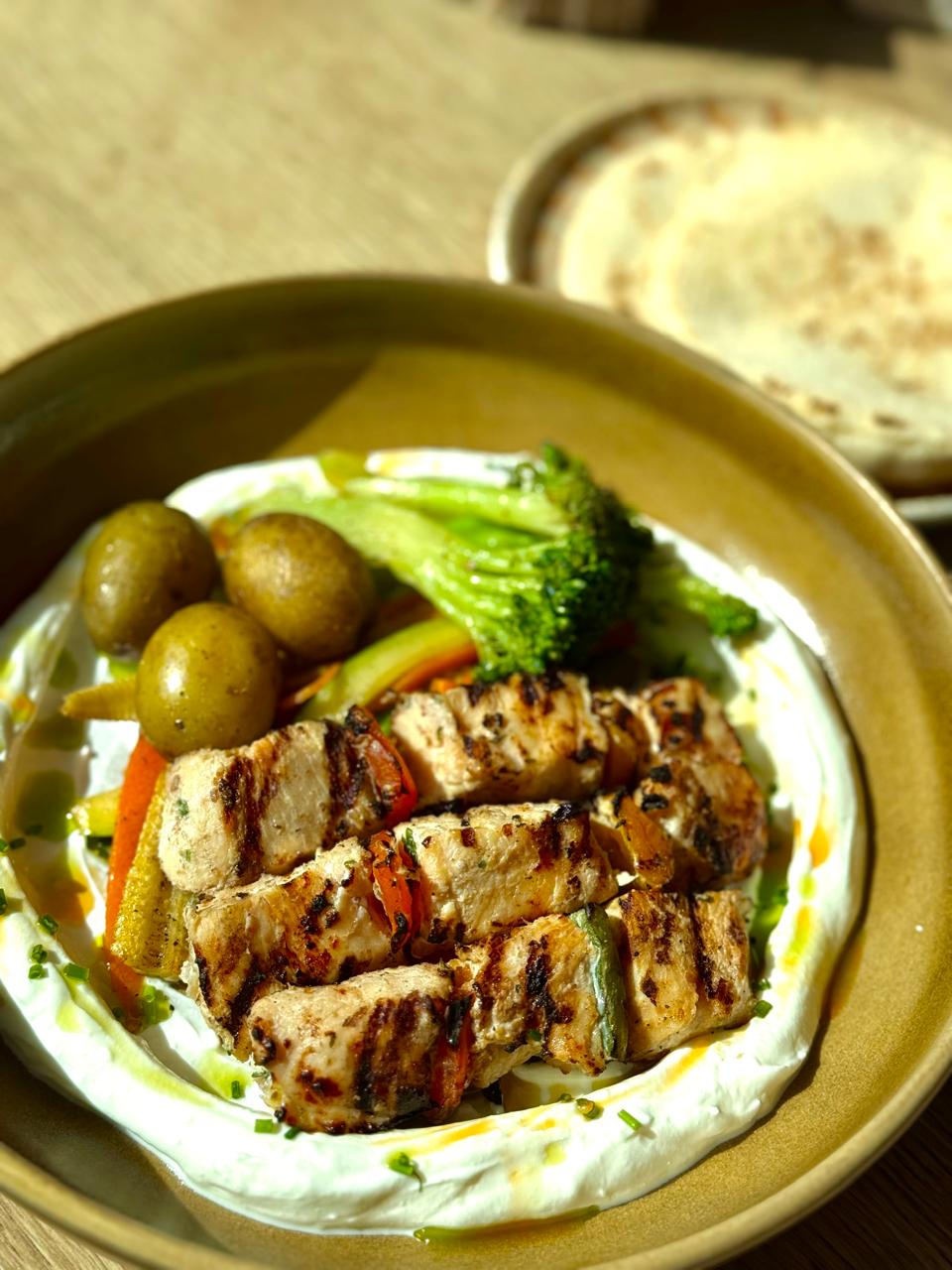 YOGURT CHICKEN TKKA - 60 AED